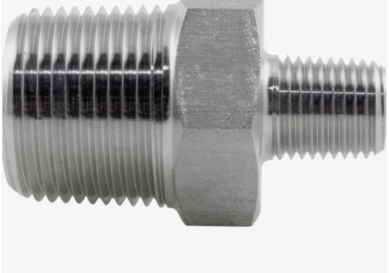 304 316L Threaded Stainless Steel Pipe Fittings Male Hex Nipple Reducer